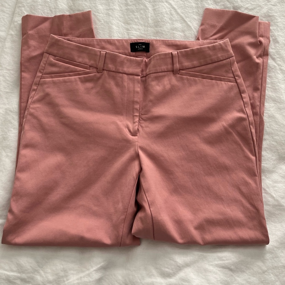 White House Black Market The Slim Ankle Pants Size 10 Light Pink